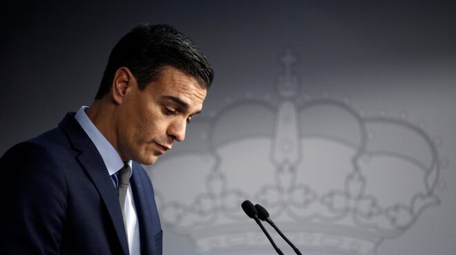 ο-μακρόν-στηρίζει-σάντσεθ-στη-διαμάχ-564107332