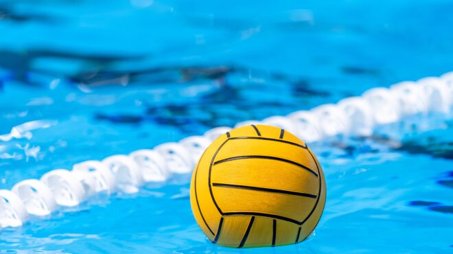 κρανοφόροι-εισέβαλαν-σε-αγώνα-πόλο-πα-564127231