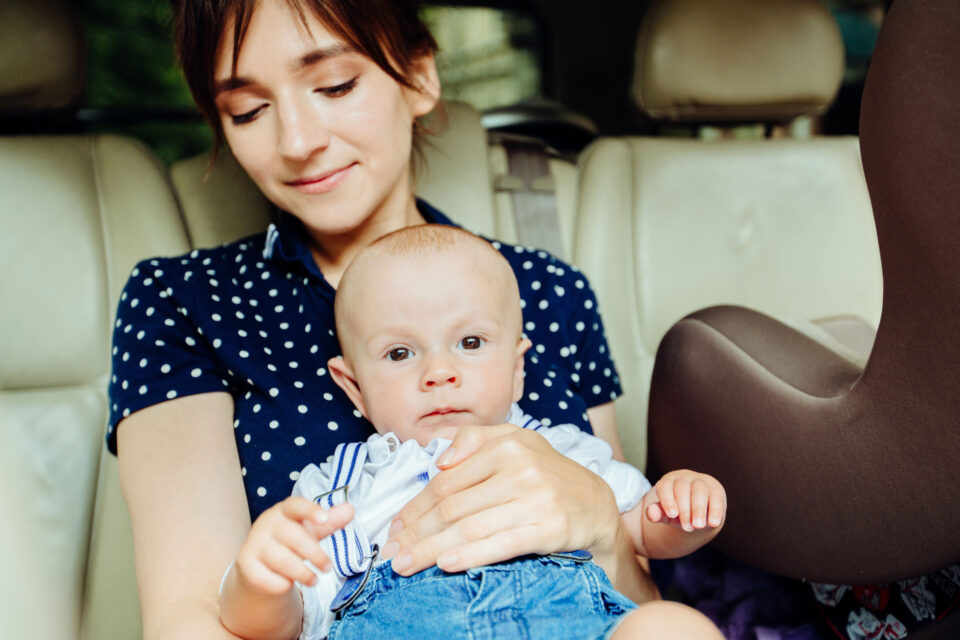 Παιδικά καθίσματα αυτοκινήτου: Τα λάθη που κάνουν οι γονείς-1