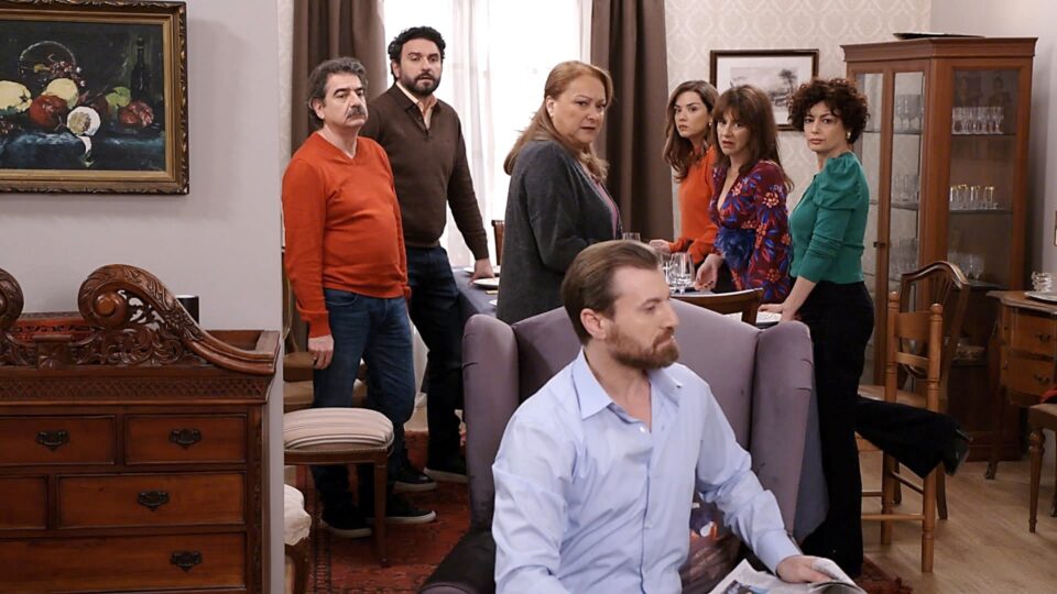 «Το σόι σου»: Μυστικά, παρεξηγήσεις και μεγάλες αποφάσεις στα νέα επεισόδια-1