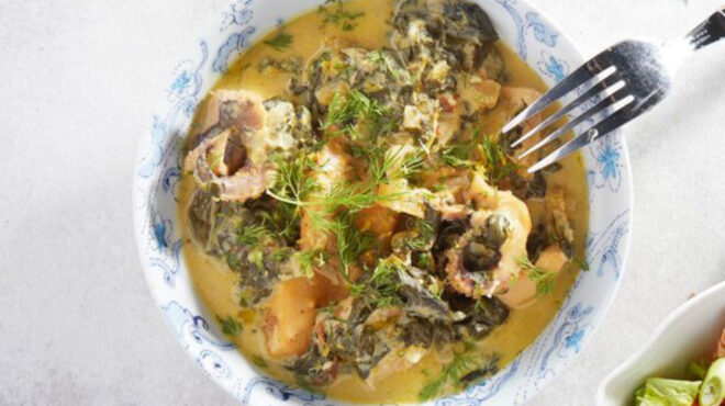 σουπιές-φρικασέ-με-σπανάκι-564117211