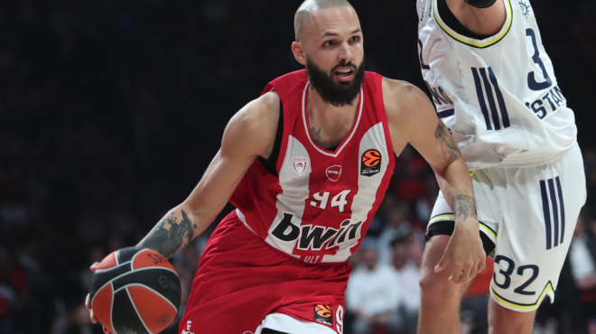 πιο-κοντά-στο-πλεονέκτημα-ο-ολυμπιακό-564130609