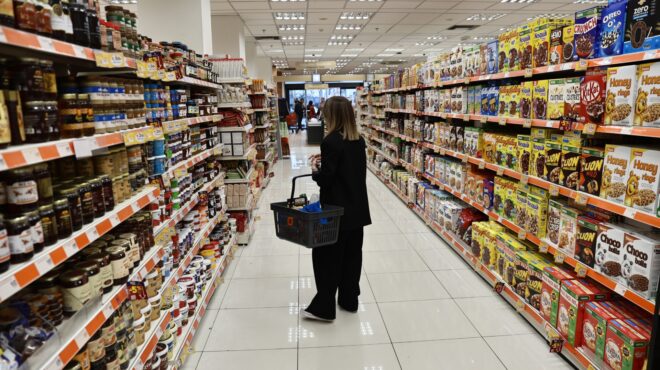 η-λίστα-με-τα-61-προϊόντα-στα-οποία-μπαίν-564119731