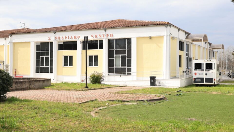 Αποστολή της «Κ» στη Λάρισα: Βουβή πόλη παραμονή της δίκης για τα Τέμπη-4