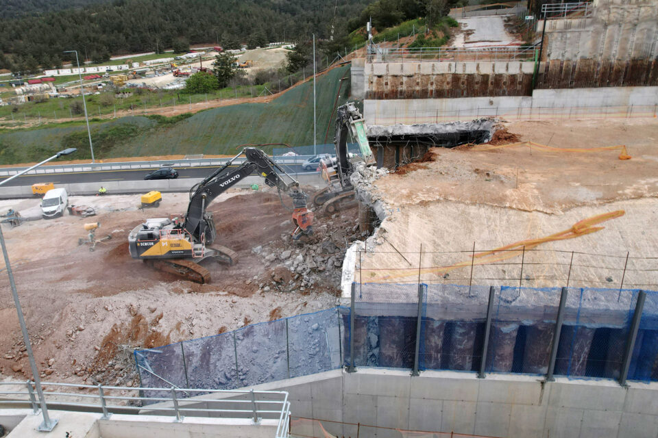 Θεσσαλονίκη: Κατεδαφίζεται το τούνελ στα Κωνσταντινουπολίτικα για το Flyover-2