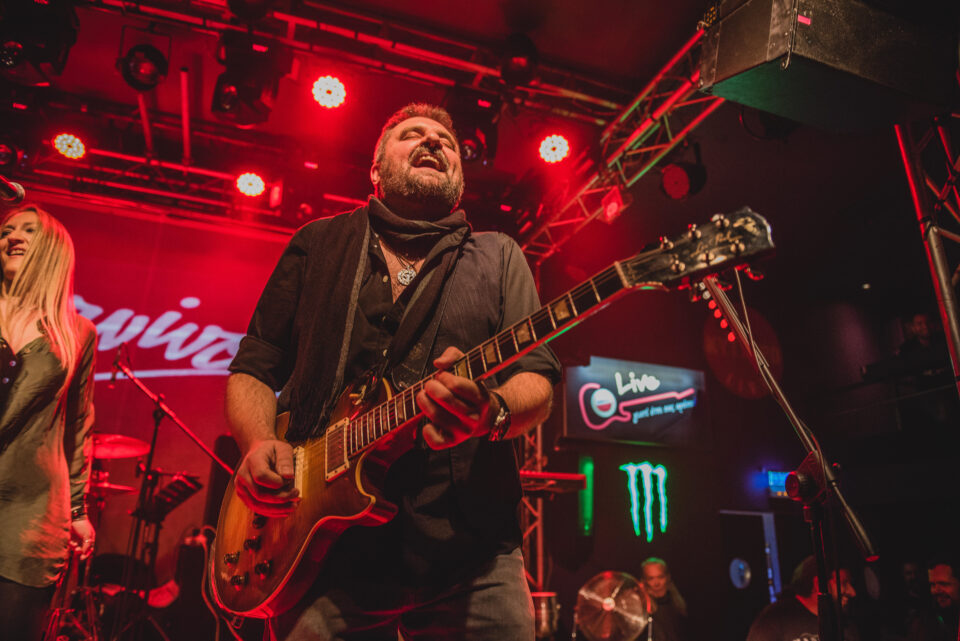 «Xoρεύω βαλς με τον ίδιο τρόπο που χειρουργώ»-6