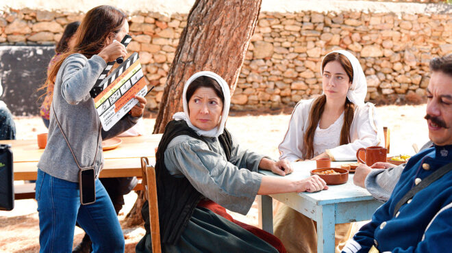 μαρία-γεωργιάδου-η-γραφή-που-ταξιδεύε-564107803