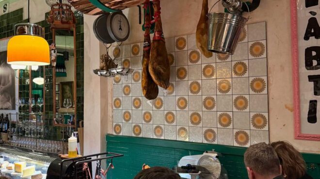 πέντε-στάσεις-για-καλό-φαγητό-στη-βαρκ-564114676