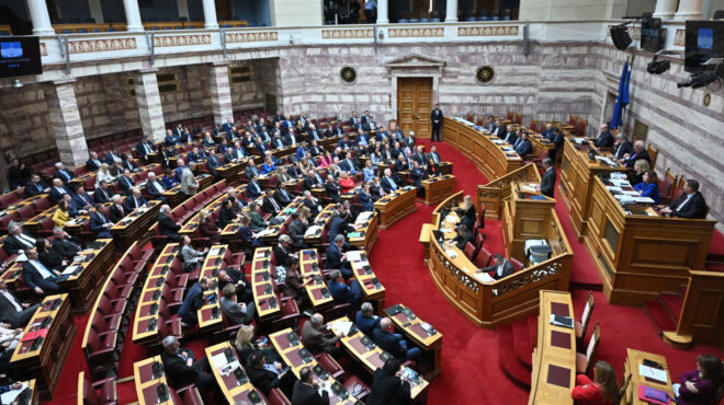 βουλή-εγκρίθηκε-με-201-ψήφους-η-επιστολι-564107956