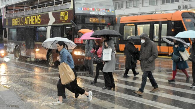 προ-των-πυλών-η-κακοκαιρία-διπλή-εισβ-564153118