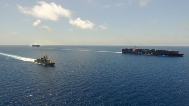 στα-θερμά-νερά-της-ερυθράς-θάλασσας-564152446