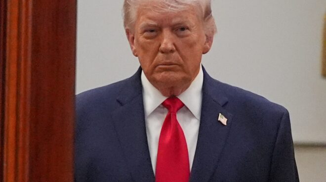 ντόναλντ-τραμπ-παύσεις-564167914