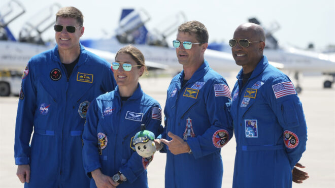 η-playlist-που-ξυπνάει-την-aρτεμις-ii-564168619