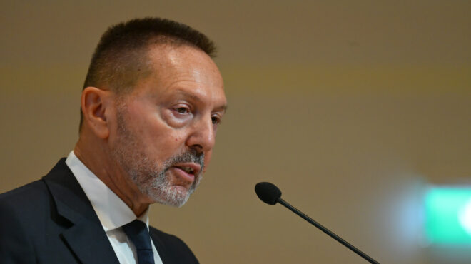 στουρνάρας-τεράστιο-λάθος-το-ενδεχόμ-564154606