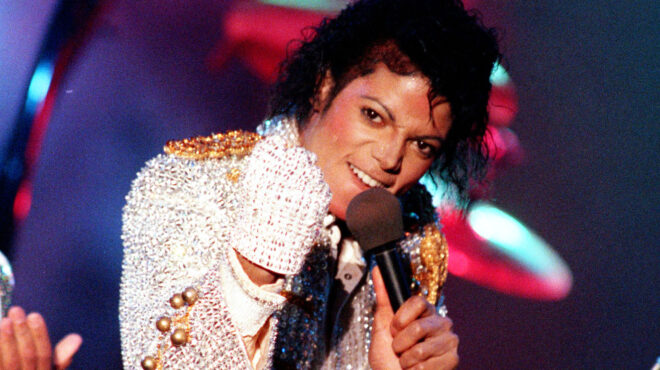 μάικλ-τζάκσον-τι-κόπηκε-από-την-ταινία-564168271