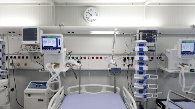 κρούσμα-μηνιγγίτιδας-στο-απθ-διασωλ-564167293