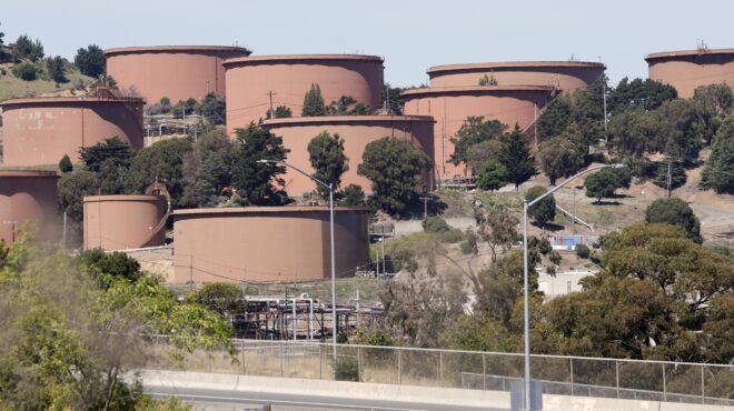 μεγάλα-κέρδη-ηπα-ρωσίας-από-τις-πωλήσε-564169873