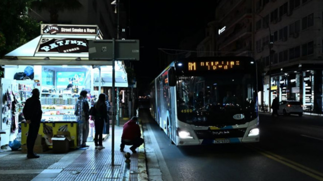 πειραιάς-στο-χειρουργείο-ο-17χρονος-που-564161692