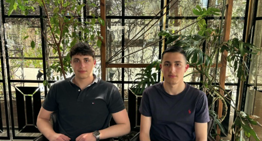 το-σκάκι-χτίζει-υπομονή-δύο-αδέλφια-564161506