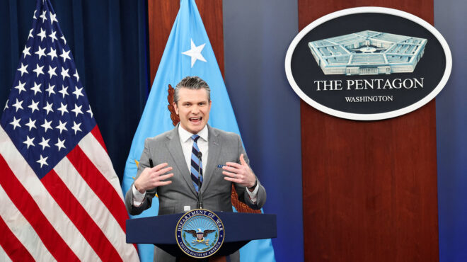 χέγκσεθ-προειδοποίηση-προς-το-ιράν-α-564192046