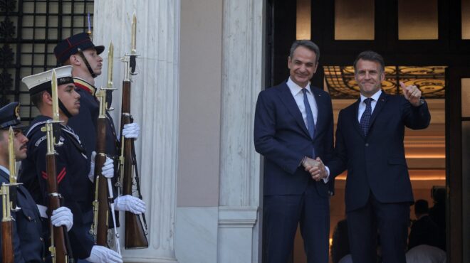 συνάντηση-μητσοτάκη-μακρόν-οι-9-συμφ-564194773