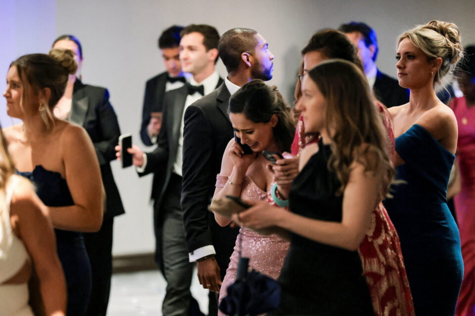 Πώς το μεγαλύτερο ετήσιο δείπνο της Ουάσιγκτον μετατράπηκε σε χάος — και τόπο εγκλήματος-6