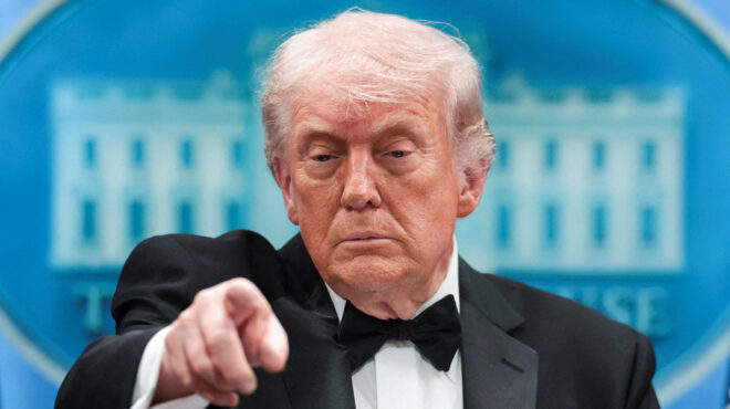 στημένο-εικόνες-αι-και-ταξίδι-στο-564197011