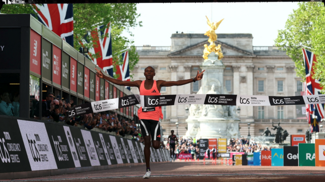 ενας-άθλος-με-ψωμί-μέλι-και-τσάι-564198790