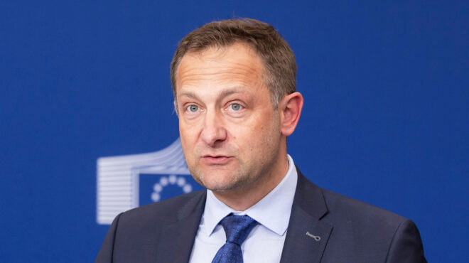 εντός-και-εκτός-επίτροπος-γεωργίας-σ-564177235