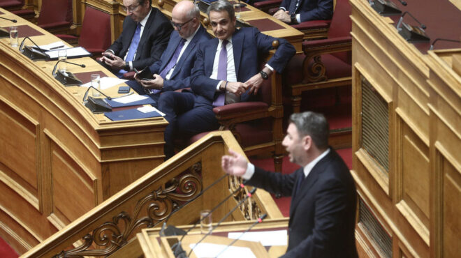 βουλή-διαξιφισμοί-με-φόντο-εκλογές-οπ-564177808