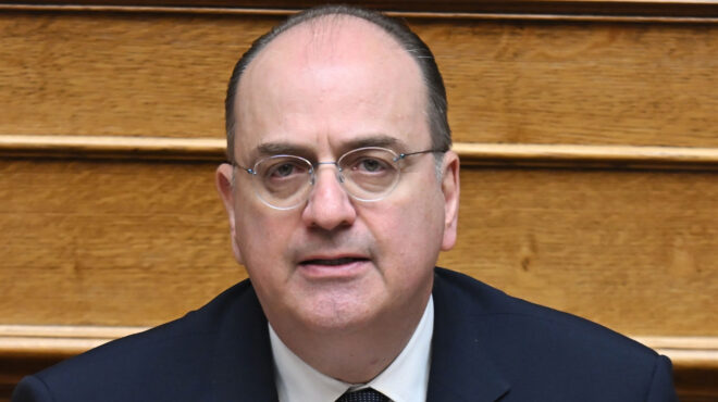 μακάριος-λαζαρίδης-χαρακίρι-564177658