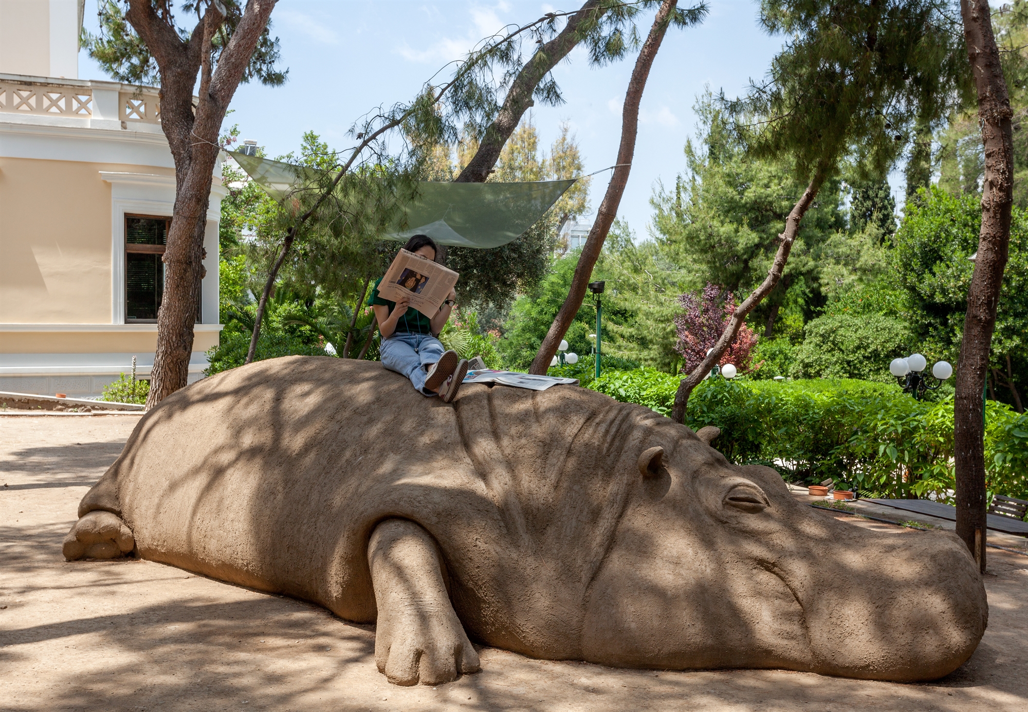 Οργανισμός ΝΕΟΝ: Αντίο με ισχυρό αποτύπωμα-1