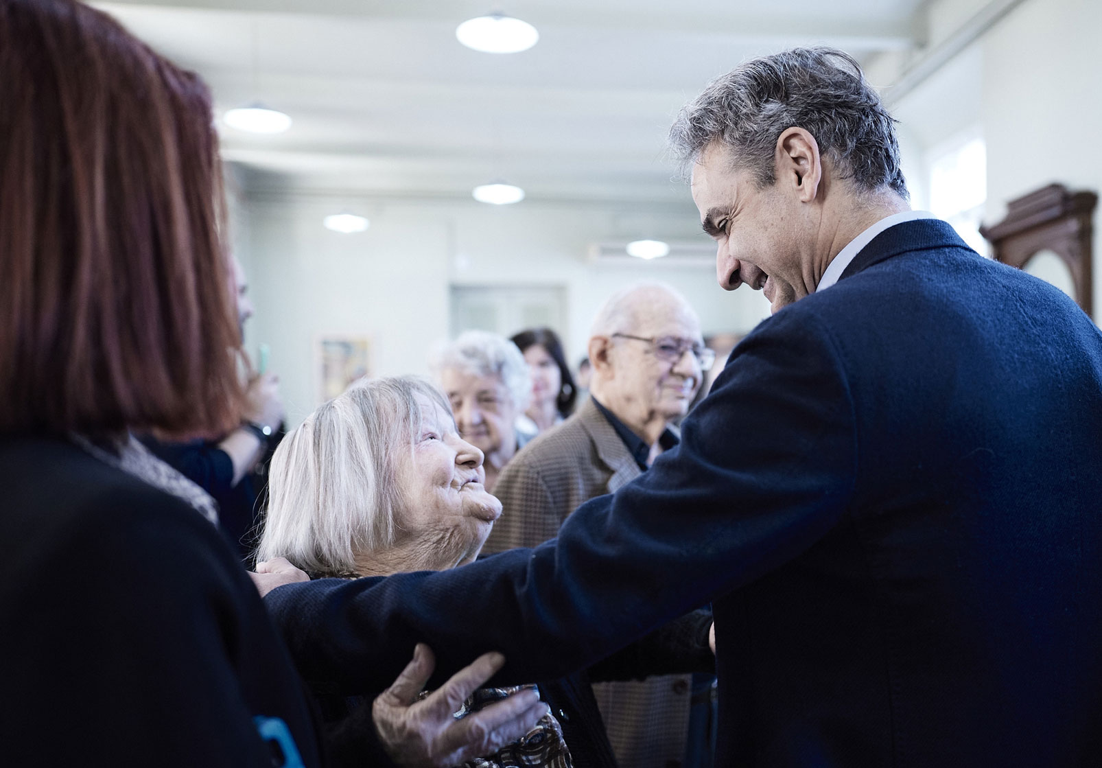 Οι πασχαλινοί φάκελοι του Μεγάρου Μαξίμου-1