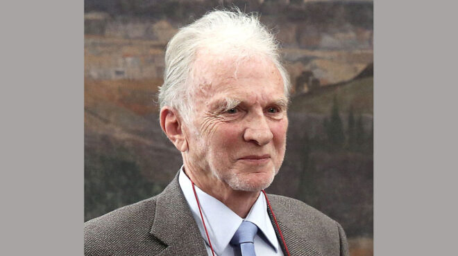 ελληνας-πολίτης-ο-ζουλιέν-γκριβέλ-564158212