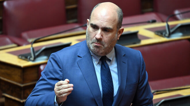 ο-δημήτρης-μαρκόπουλος-νέος-κοινοβου-564177967