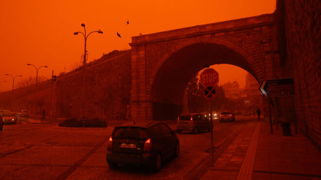 η-αφρικανική-σκόνη-έπνιξε-την-κρήτη-564156631