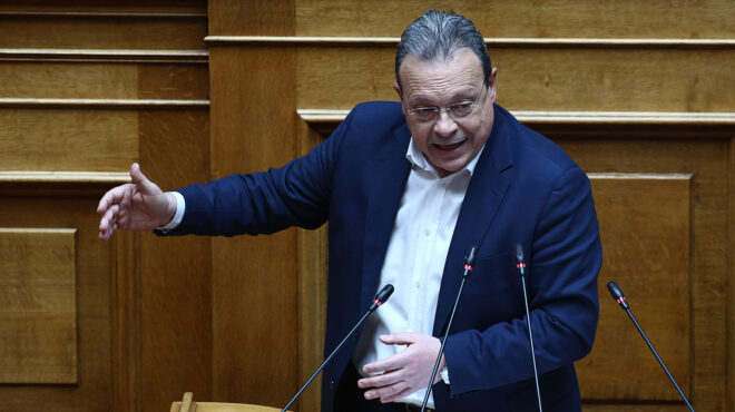 σ-φάμελλος-κάλεσμα-στις-προοδευτικές-564156514