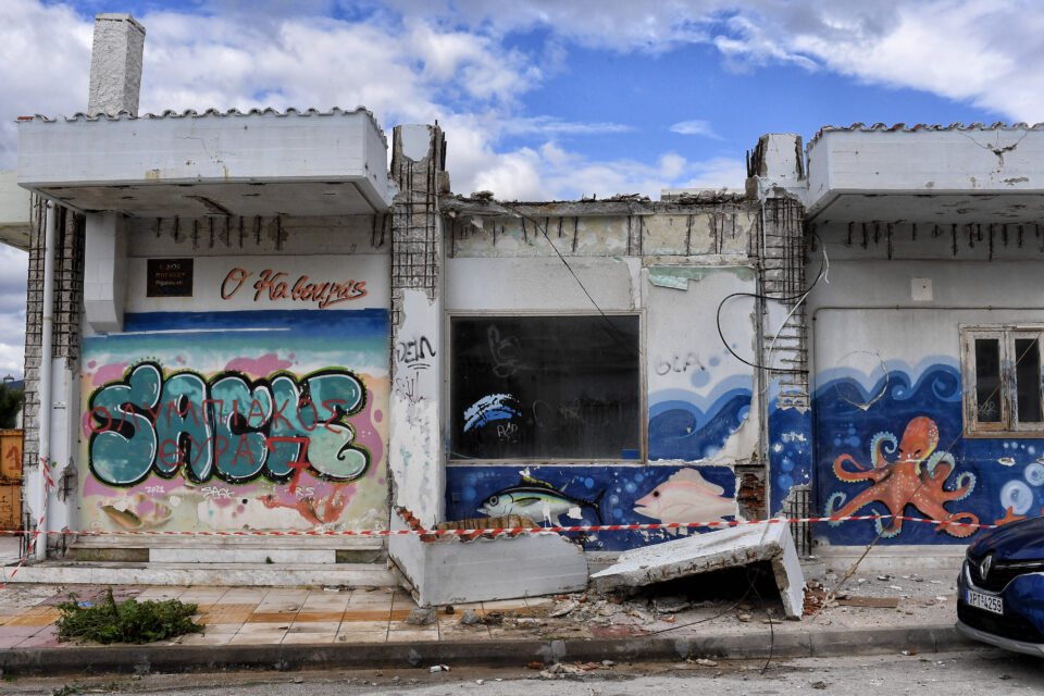 Κόρινθος: Συνελήφθη εργολάβος για την κατάρρευση μπαλκονιού που σκότωσε 43χρονη-1