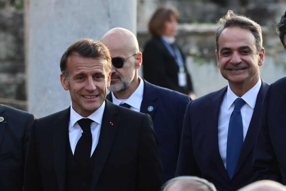 Συζήτηση Μητσοτάκη – Μακρόν: Το κοινό όραμα για «στρατηγική αυτονομία» και το μήνυμα στην Τουρκία-5
