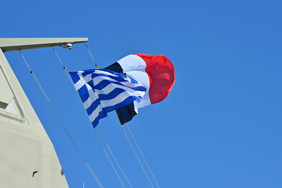Επίσκεψη Μητσοτάκη – Μακρόν στη φρεγάτα «Κίμων»-7