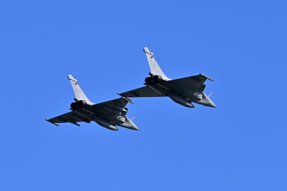 Επίσκεψη Μητσοτάκη – Μακρόν στη φρεγάτα «Κίμων»-5