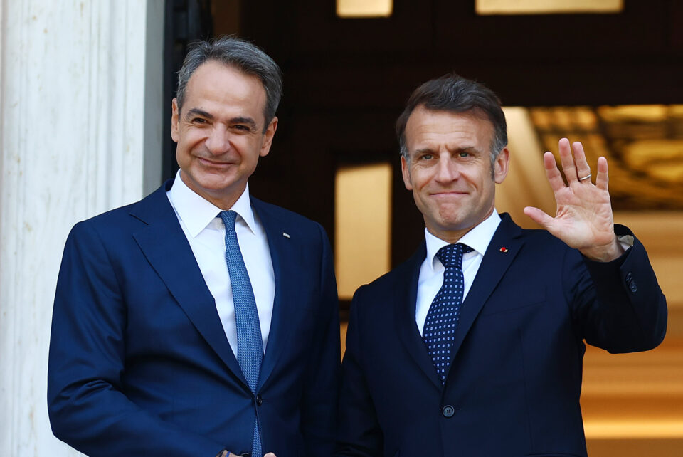 Στο Μαξίμου Μητσοτάκης-Μακρόν: Οι 9 συμφωνίες και τα μηνύματα των δύο ηγετών-3