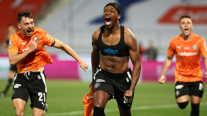 κυπελλούχος-ο-οφη-μετά-από-39-χρόνια-3-2-στη-564195370