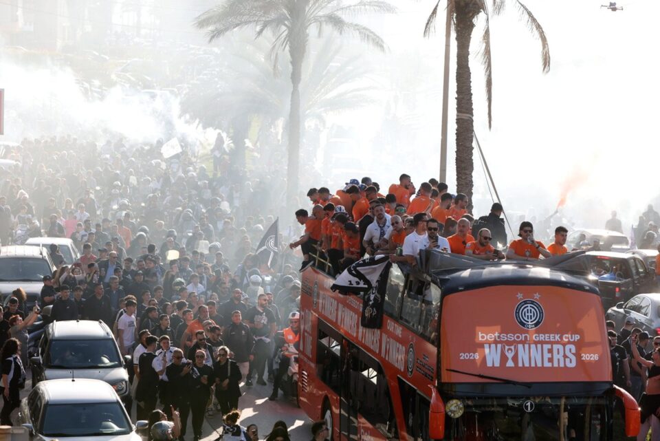 «Κάηκε» η Κρήτη για τον ΟΦΗ – Λαοθάλασσα για τους θριαμβευτές του Πανθεσσαλικού-2