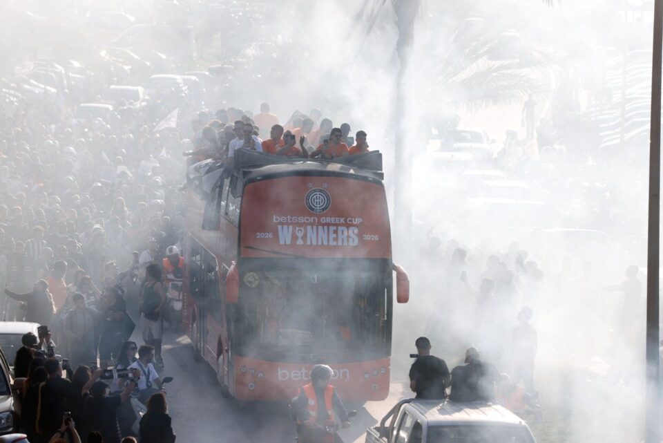 «Κάηκε» η Κρήτη για τον ΟΦΗ – Λαοθάλασσα για τους θριαμβευτές του Πανθεσσαλικού-1