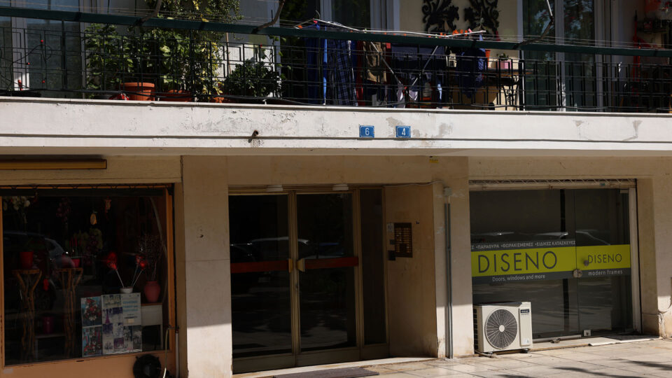 Συνελήφθη ο ένοπλος 89χρονος στην Πάτρα-1