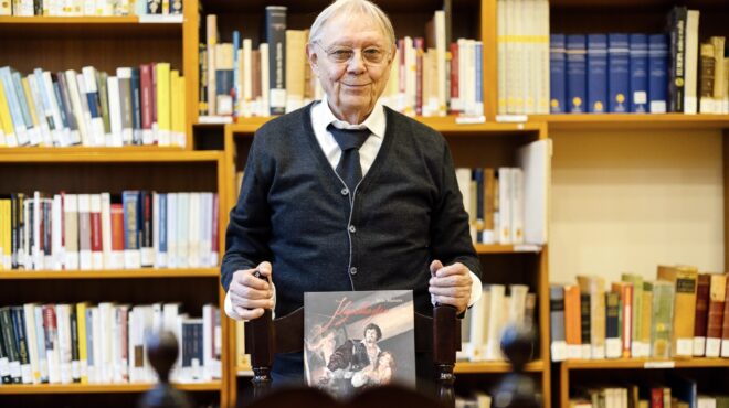 μίλο-μανάρα-στην-κ-ο-φελίνι-διόρθωνε-564158500