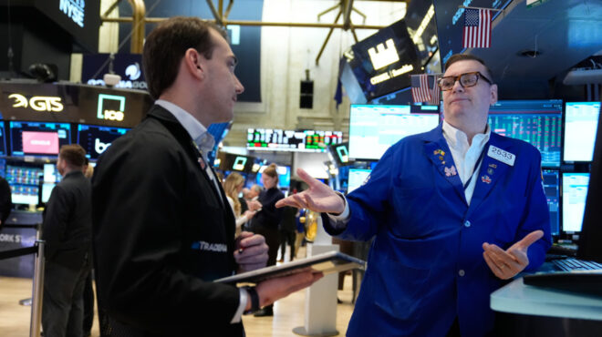 τα-χειρότερα-πέρασαν-τι-αγοράζουν-οι-ε-564167317