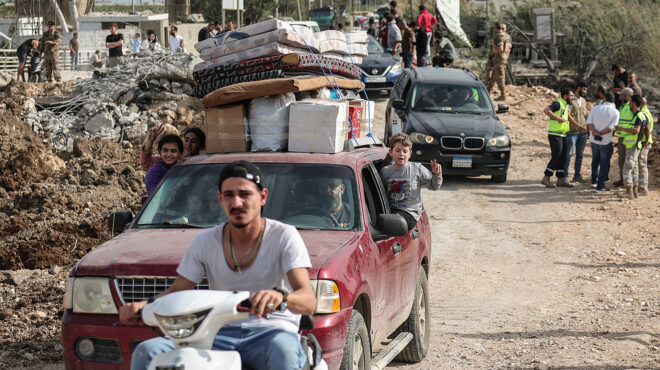 χιλιάδες-λιβανέζοι-επιστρέφουν-στον-564180298