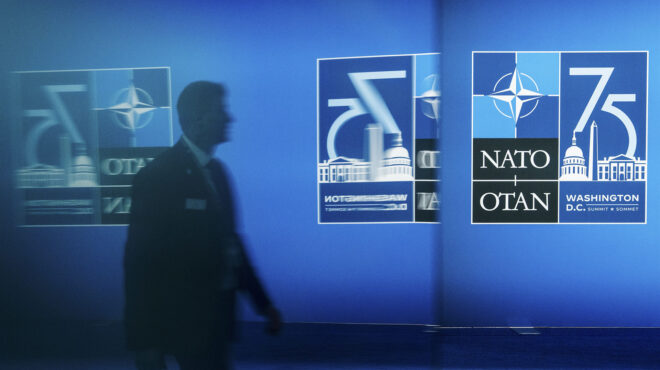 νατο-βαθαίνει-η-υπαρξιακή-κρίση-της-συ-564156031